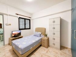 Blk 811 Tampines Polyview (Tampines), HDB 4 Rooms #563943461